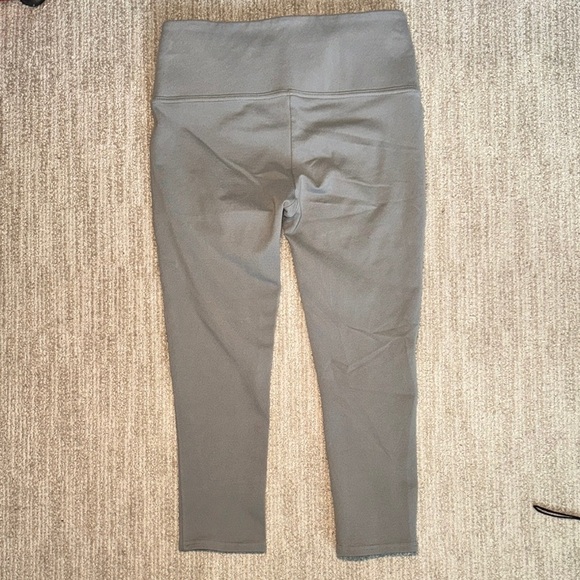 SPANX Women’s Seamless Crop Leggings Tan Shaping High Waist Stretch Pants Size S - Picture 5 of 7